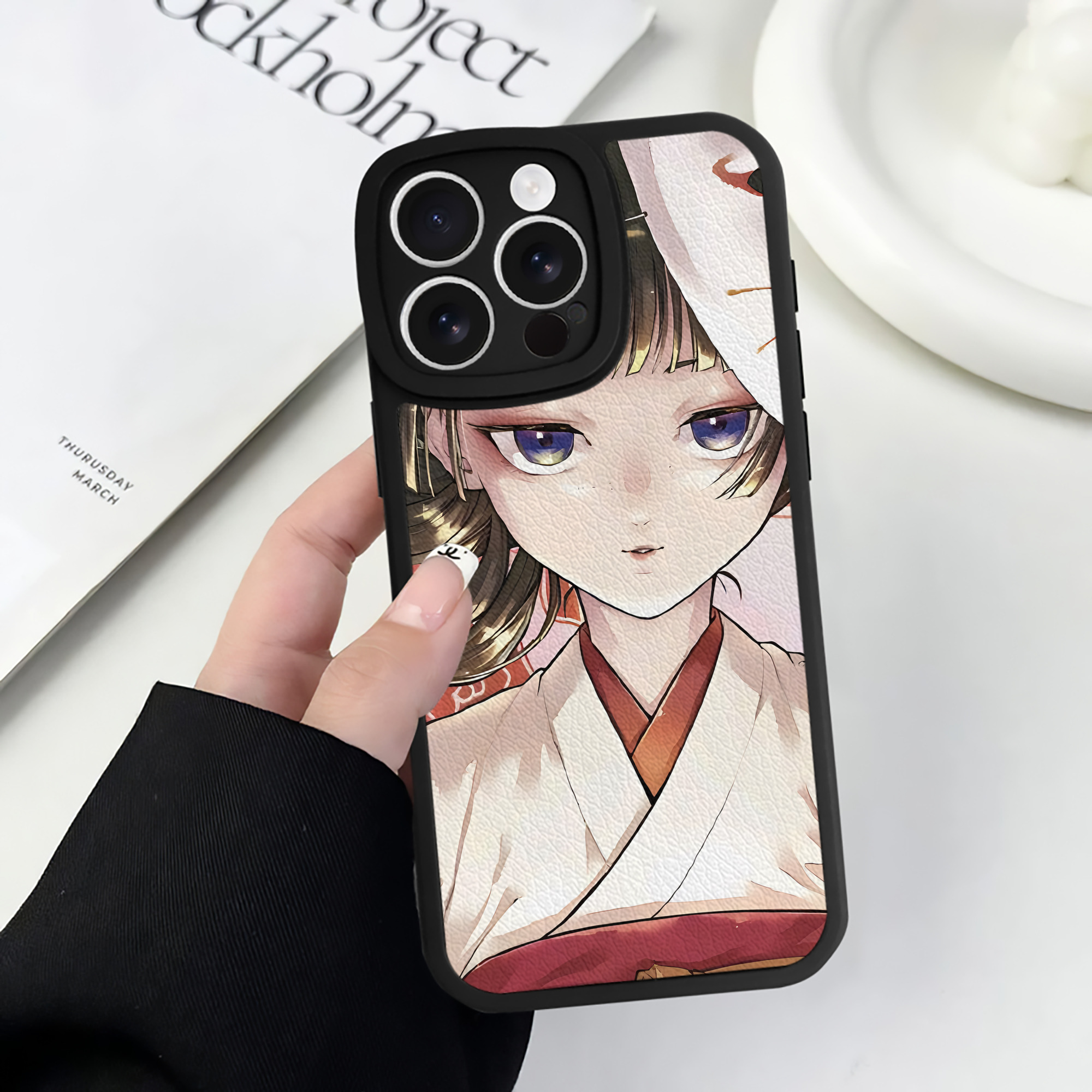薬屋のひとりごと The Apothecary Diaries 【iPhone 16シリーズ対応】シリコンスマホケース（レザー調） 材質：シリコン